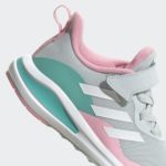 Sneaker GV7838