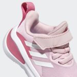 Sneaker GV7870