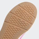 Sneaker GV7898