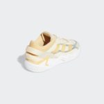 Sneaker GW0884