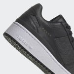Sneaker GW1920