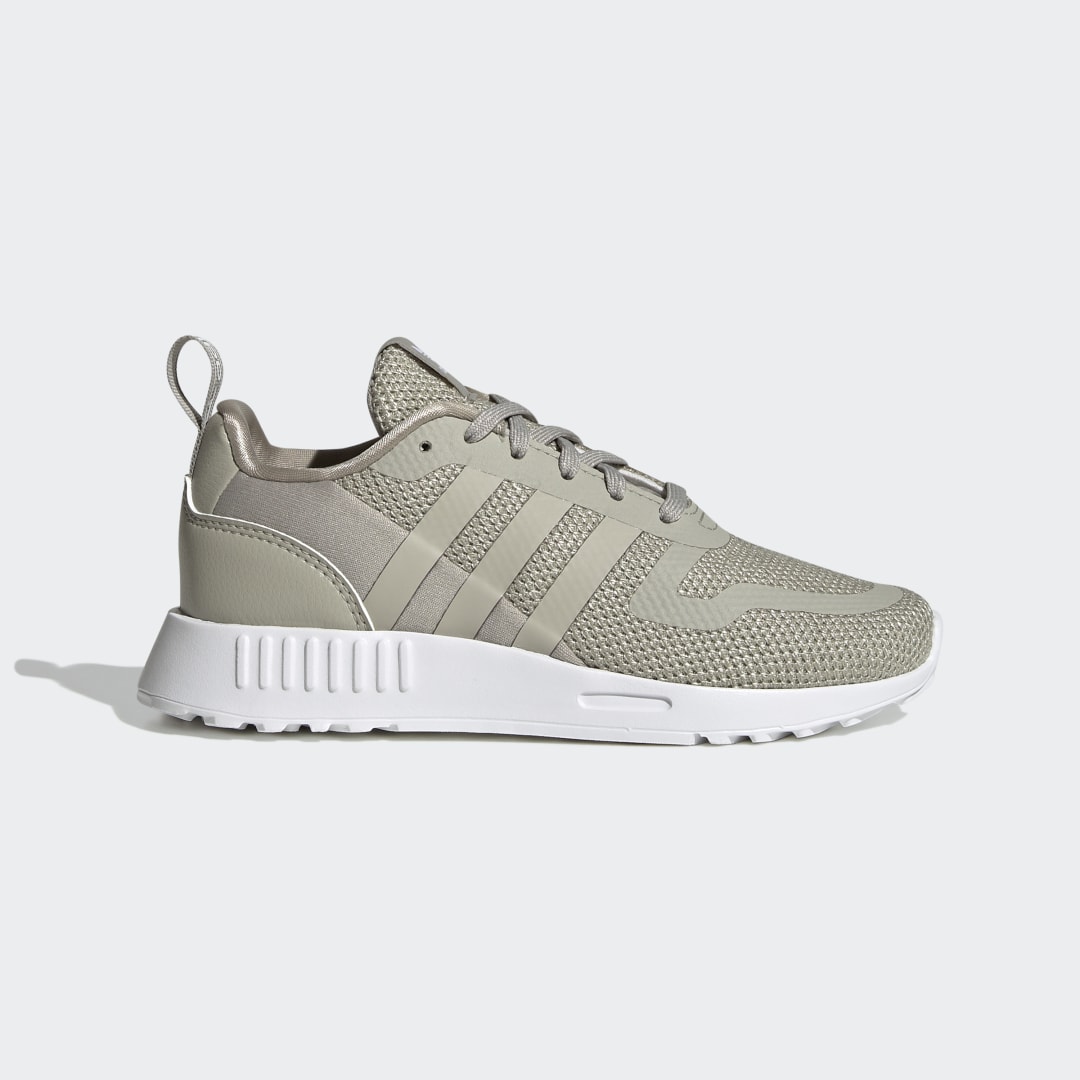 Sneaker GW3002