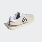 Sneaker GW5447