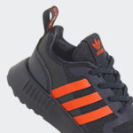 Sneaker GW5549