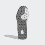 Sneaker GW5710
