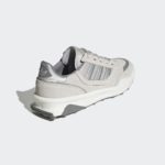 Sneaker GW5710
