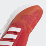 Sneaker GW7153