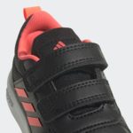 Sneaker GW9083