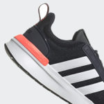 Sneaker GX0653