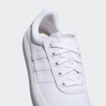 Sneaker GX0872
