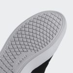 Sneaker GX0873