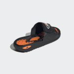 Sneaker GX0877