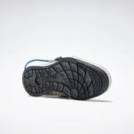 Sneaker GX1648