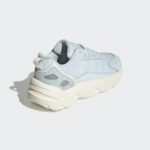 Sneaker GX4611