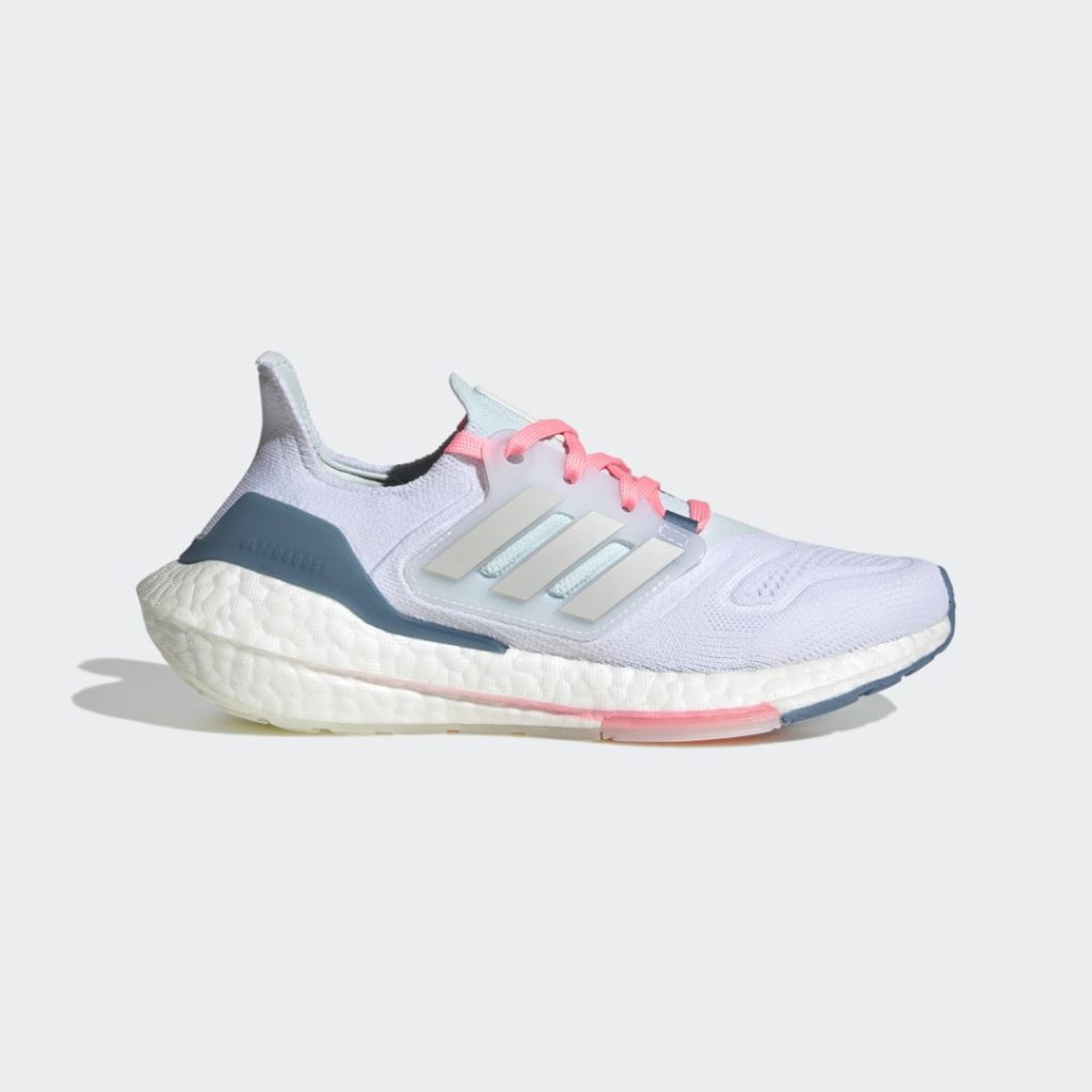 Adidas Ultraboost 22 Cloud White / Grey One / Almost Blue (GX9784)