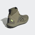 Sneaker GY5121
