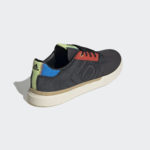 Sneaker GY5214