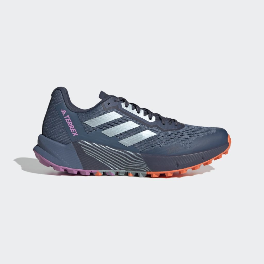 Sneaker GZ1901