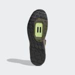 Sneaker GZ9849