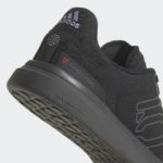 Sneaker GZ9865