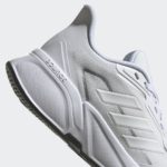 Sneaker H00553