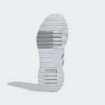 Sneaker H00647
