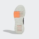 Sneaker H00654