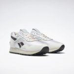 Sneaker H02605