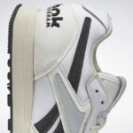 Sneaker H02605