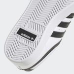 Sneaker H04641
