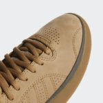 Sneaker H04928