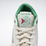 Sneaker H68833