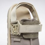 Sneaker HQ6266