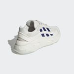 Sneaker HQ8927