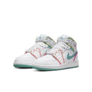 Air Jordan 1 Mid SE Older Kids’ White (DM6218-100)