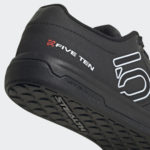 Sneaker FW2822