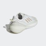 Sneaker GV9002