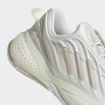 Sneaker GV9002