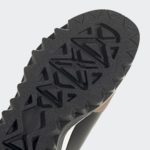 Sneaker GV9612