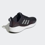 Sneaker GW4012