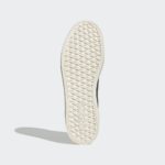 Sneaker GW4099