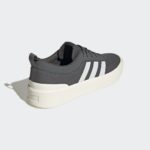 Sneaker GW4099