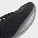 Sneaker GW8236