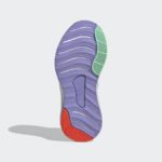 Sneaker GW8729