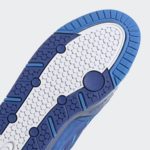 Sneaker GX4629