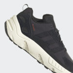 Sneaker GX7009