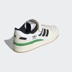 Sneaker GX9058