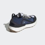 Sneaker GX9870