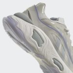 Sneaker GY3066