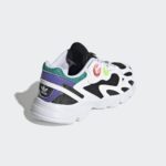 Sneaker GY3339